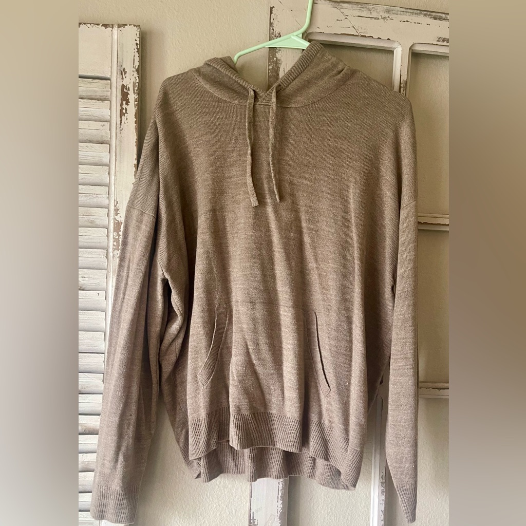 Brand New NyC Sweater Hoodie